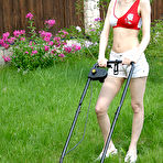 Pic of Stripping gal teen