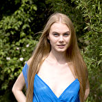 Pic of Perfect tits in the sunshine teen