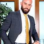 Pic of menatplay: Suited Bath