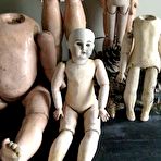 Pic of Hans Bellmer : La poup&eacute;e qui ne dit pas non | SHOCKYOU