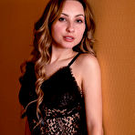 Pic of Petite Aleida in Stockings