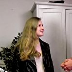 Pic of girlycast | Teen Julia 18 years - Ahhh not soooo deep!!! - UNCUT