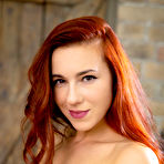 Pic of Oxi Bendini Mesmerizing Redhead