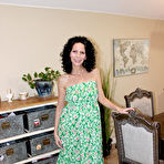 Pic of WifeCrazy Stacie silver toes