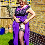 Pic of MILF Camilla loves to get titfucked, suck cock and fuck in the afternoon - Mature.nl