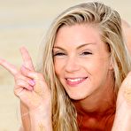 Pic of Extreme bikinis for sexy women. The-bikini.com micro bikinis 