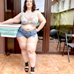 Pic of Mia Sweetheart in Oily To Bed at XL Girls - Prime Curves