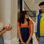 Pic of Lexi Luna, Leana Lovings, Chloe Surreal - Brazzers Exxtra | BabeSource.com