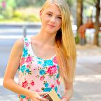 Pic of Posing Around High School - Super Solo Girls