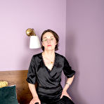 Pic of Small breasted mature Barbara is getting wet in the bedroom - Free Mature.nl content
