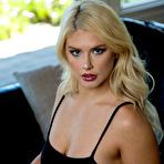 Pic of Riley Reign in Big Dick Deal at Naughty America - Prime Curves