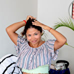 Pic of Beatriz in Sun Kissed by Abby Winters | abbywintersmodels.com