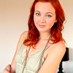 Pic of Elen Moore Shows Bald Pussy