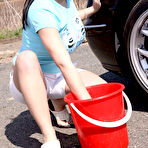 Pic of Busty teen washes her. 