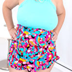 Pic of XL Girls - Andi Peacock, Peter Fitzwell - Mrs. Peacock's Special Touch