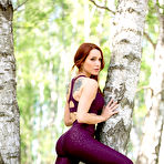 Pic of Sadie Gray exposes her sexy curves outdoors after a run