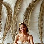 Pic of Cute teen Julie doffs a bra and panty set to go nude at the beach - Nude Women Pics