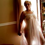 Pic of Lynne hot GILF from USA - Mobile Homemade Porn Sharing