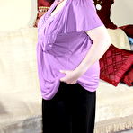 Pic of Old Goth Lady Showing Off Her Pale Fat Body – UK Wives Pics