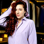 Pic of Oxi Bendini Nude in the Closet