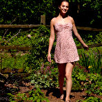 Pic of Snail Trail featuring Molly Little from ALS Scan - Labia Love