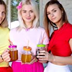 Pic of Jill, Kenia & Lisa Wet Panties - Nude Girls Alert