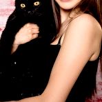 Pic of Unzipping Li Moon - Nude Girls Alert