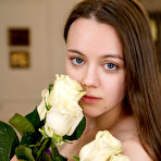 Pic of Angel Petite nude in erotic PRESENTING ANGEL PETITE gallery - MetArt.com