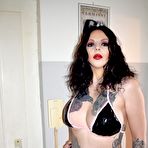 Pic of PAWG British Milf skirt is so short you can see her fat cunt underneath &ndash; Bare Milfs