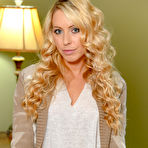 Pic of Welcome to Cosmid - Sexy Amateurs, Busty Amateurs, Professional Photographers