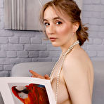 Pic of Polly Yangs Pearl Necklace