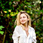 Pic of Susie in Domai set Susie 3  . Susie 