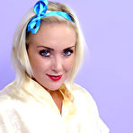 Pic of Lucy Ann Brooks - Pinup WOW