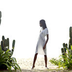 Pic of Ebony model on the morning training