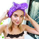 Pic of Oxana Z Bath Time