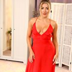 Pic of Tillie onlysilkandsatin