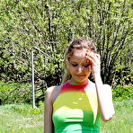 Pic of Well-graced babe uncovering her amazingly sexy curves outdoor
