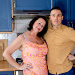 Pic of Mature housewife Eva Jayne has pussy to mouth sex with a young man