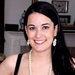 Pic of Nyla Parker Masturbates With Pearls &ndash; Bare Milfs