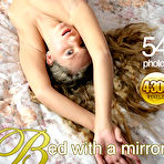 Pic of avErotica Lesia in Bed with a mirror