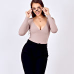 Pic of Bella Rolland Working Pro Boner BaDoinkVR - Curvy Erotic