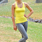 Pic of Stacy in Grey Leggings