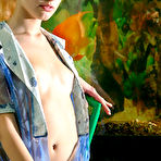 Pic of Stunning18 - YANA - AQUARIUM with Yana F