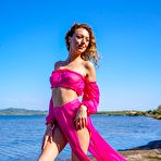 Pic of Isabella De Laa - Arousins    | BabeSource.com
