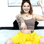 Pic of Vanessa Vega returns for a hot cum blast on her pretty pussy - Strokies Handjob