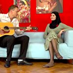 Pic of She's better at holding a dick than a guitar | PornCZ.com