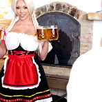 Pic of Octokuro dresses up as a sexy Oktoberfest barmaid for sensational sex