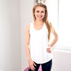 Pic of Bonnie Dolce - Fit 18 | BabeSource.com