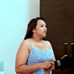 Pic of Desi Indian Bhabhi Rent Ke Lie Makan Malik Se Chudi - EPORNER