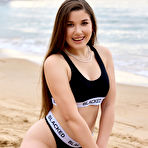 Pic of Chloe Lapiedra ditches her boyfriend for a taste of BBC